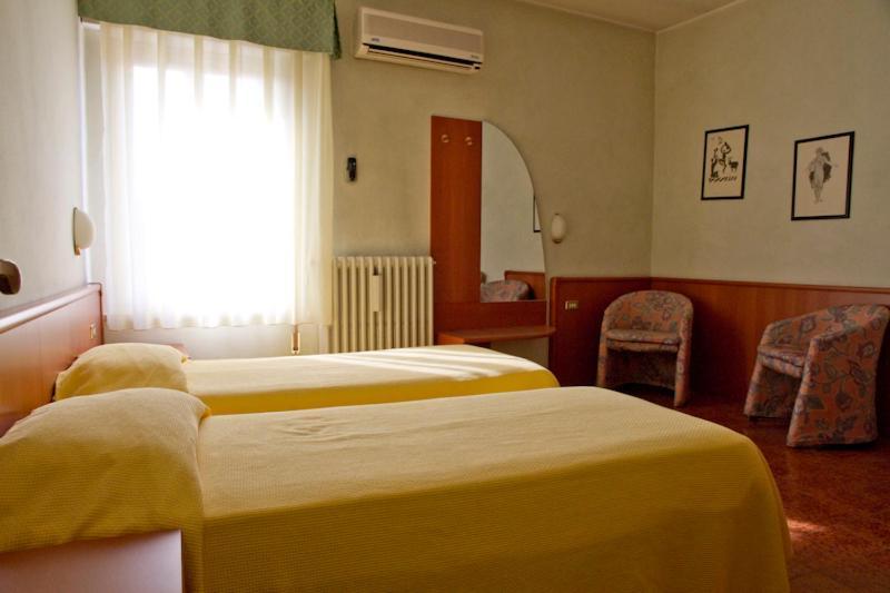 Hotel Europa Viadana Zimmer foto