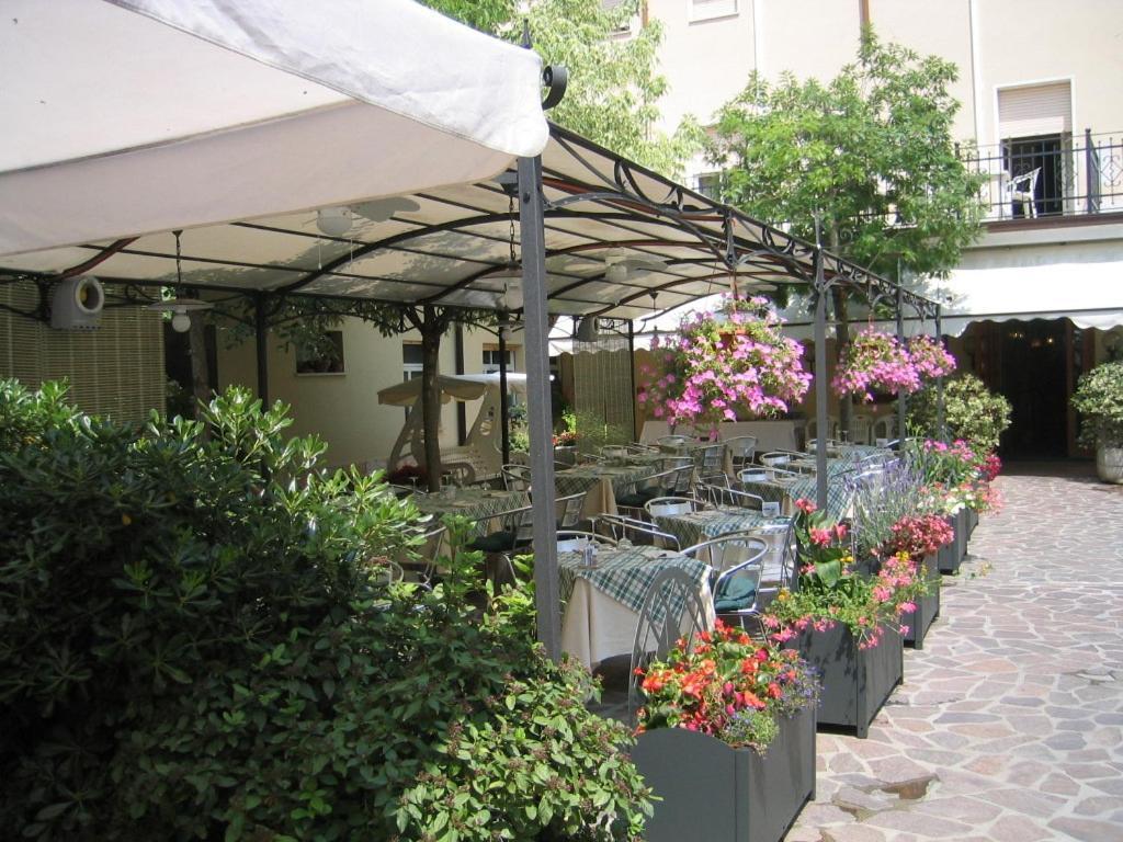 Hotel Europa Viadana Exterior foto